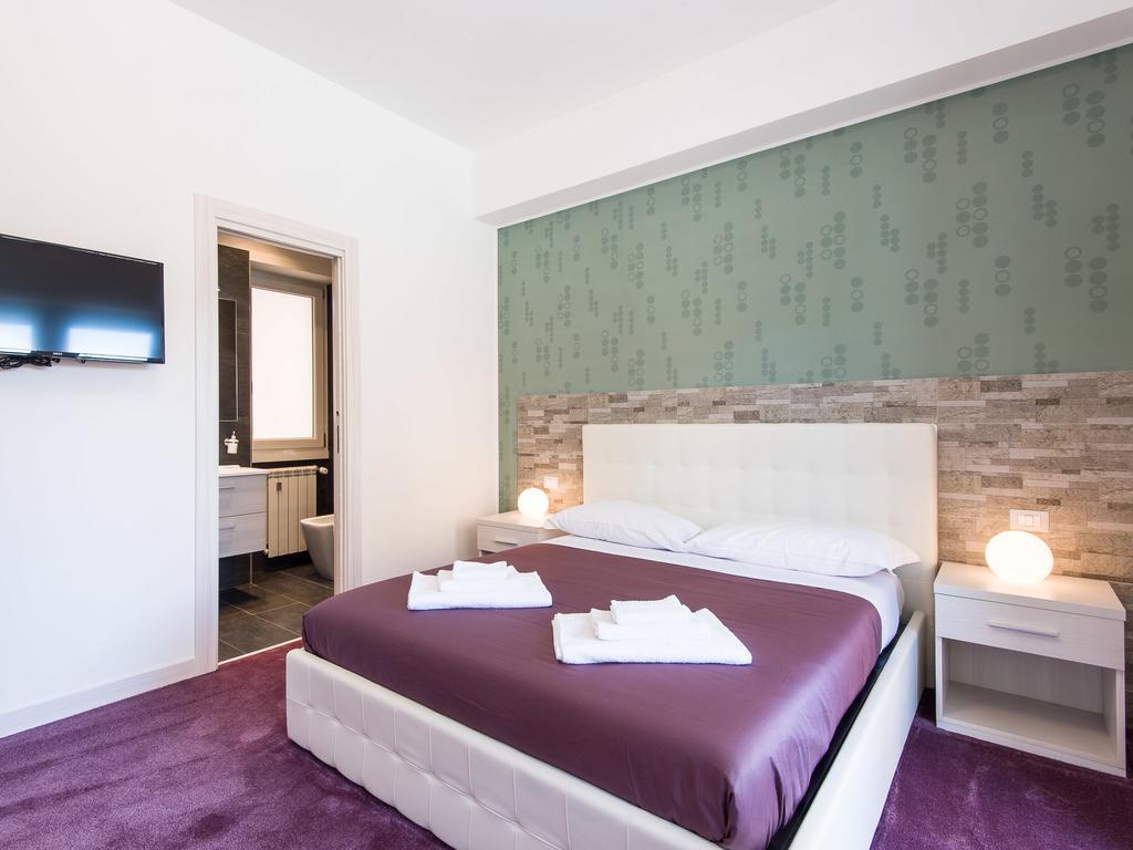 Guesthouse Park Pines Rom Eksteriør billede
