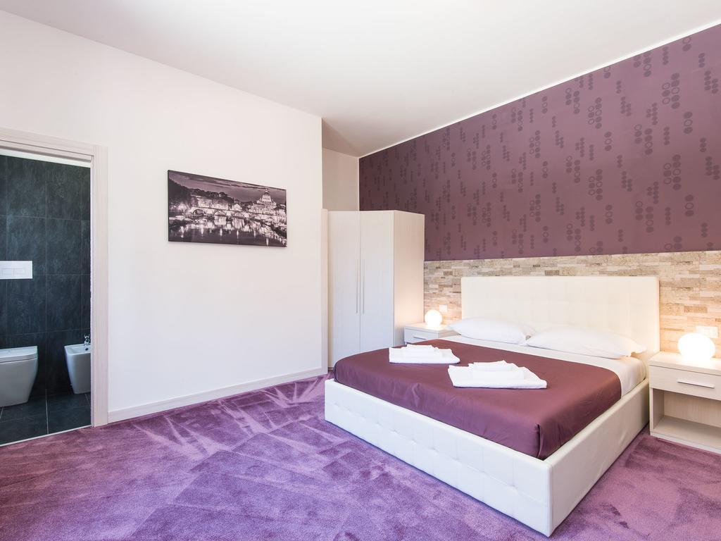 Guesthouse Park Pines Rom Eksteriør billede
