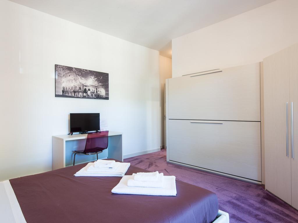Guesthouse Park Pines Rom Eksteriør billede